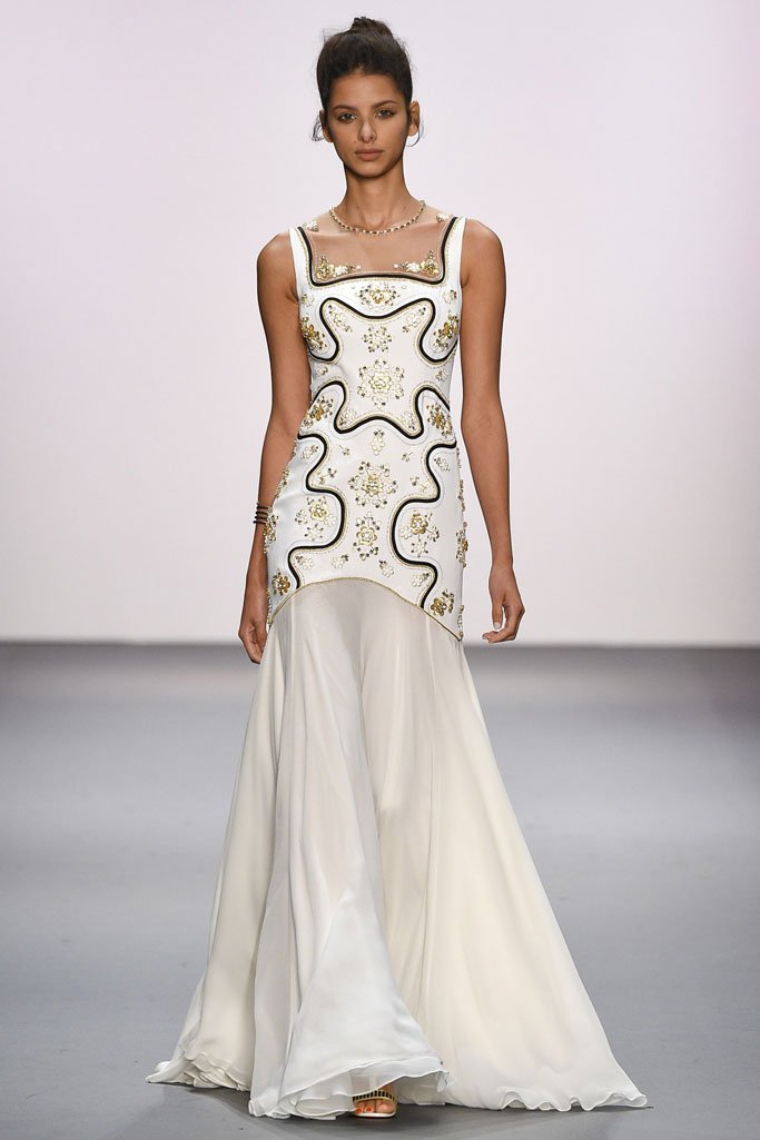 Jenny Packham（珍妮·帕克汉）2024纽约时装发布会女装秀