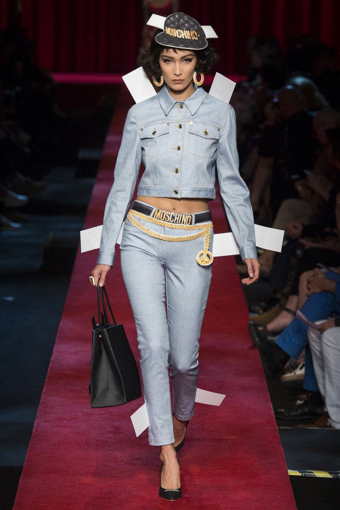 Moschino（莫斯奇诺）2024米兰时装周女装秀