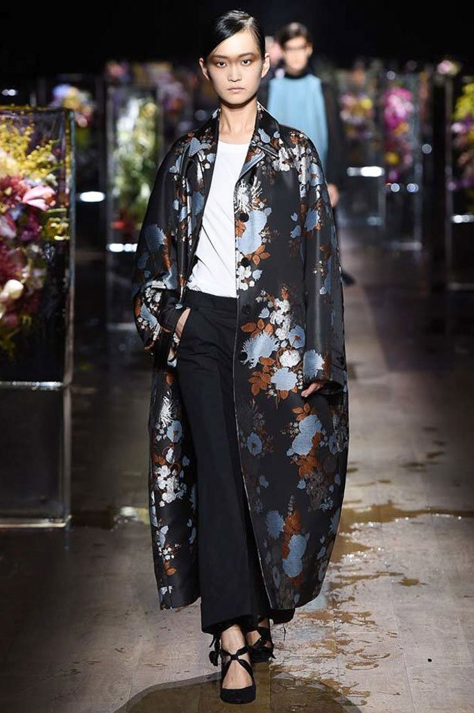 Dries Van Noten 2024巴黎时装周时装秀