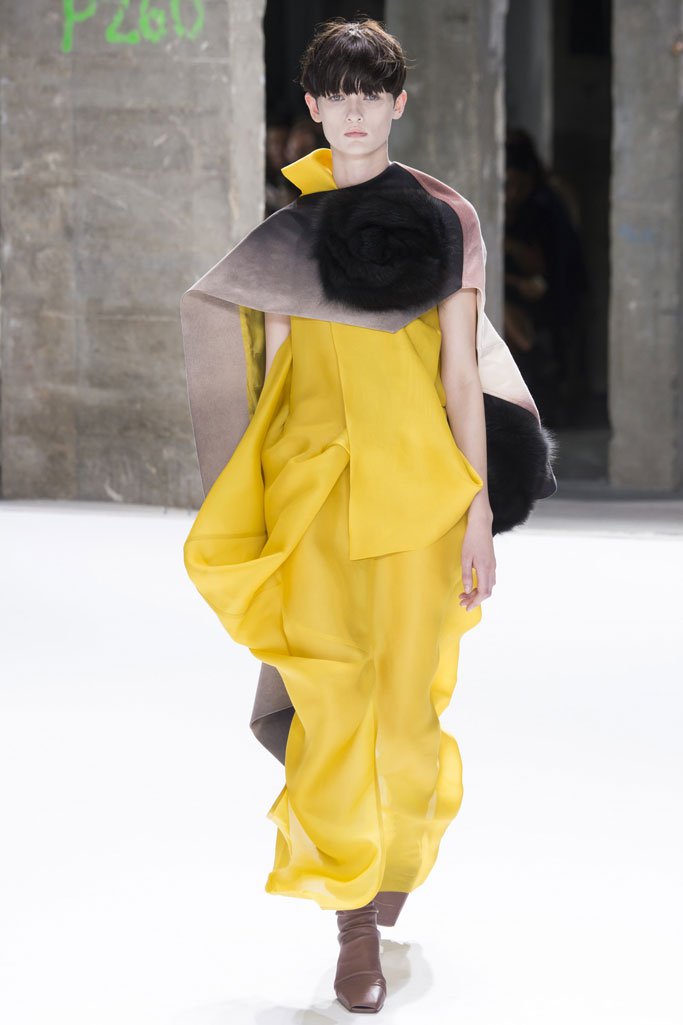 Rick Owens（瑞克·欧文斯）2024春夏巴黎时装周女装秀