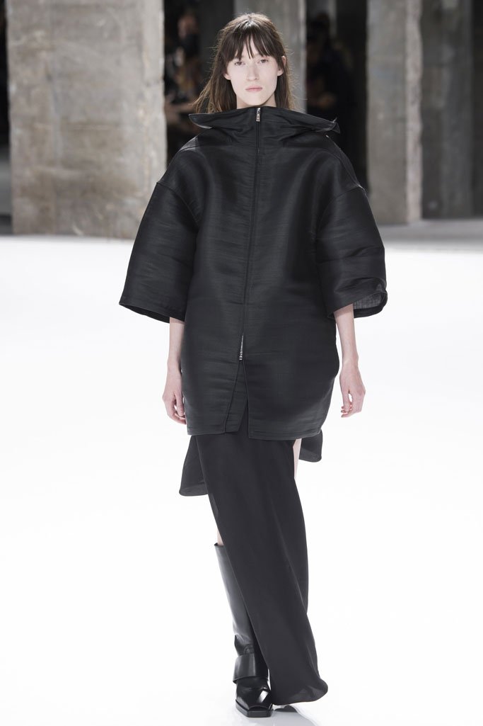 Rick Owens（瑞克·欧文斯）2024春夏巴黎时装周女装秀