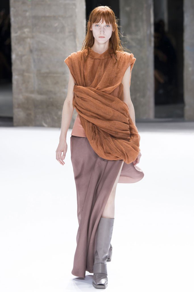 Rick Owens（瑞克·欧文斯）2024春夏巴黎时装周女装秀