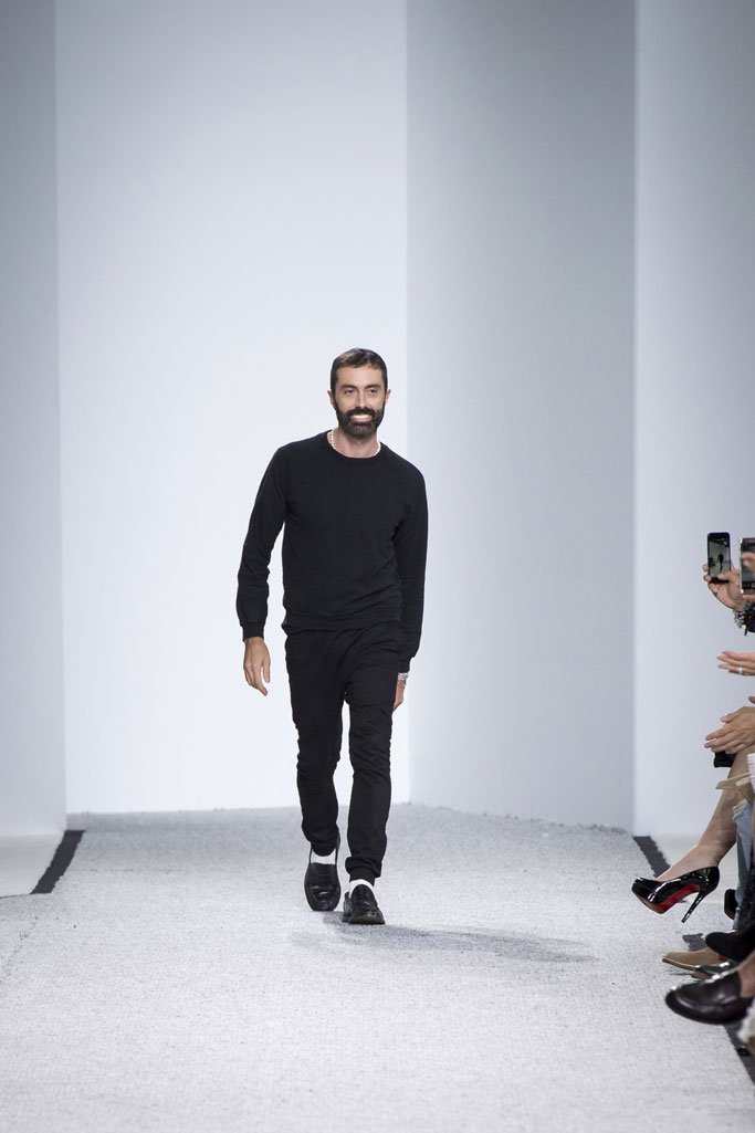 Giambattista Valli 2024春夏巴黎时装周时装秀