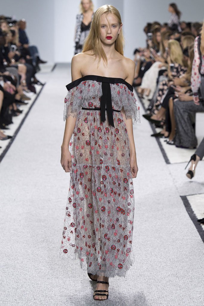 Giambattista Valli 2024春夏巴黎时装周时装秀