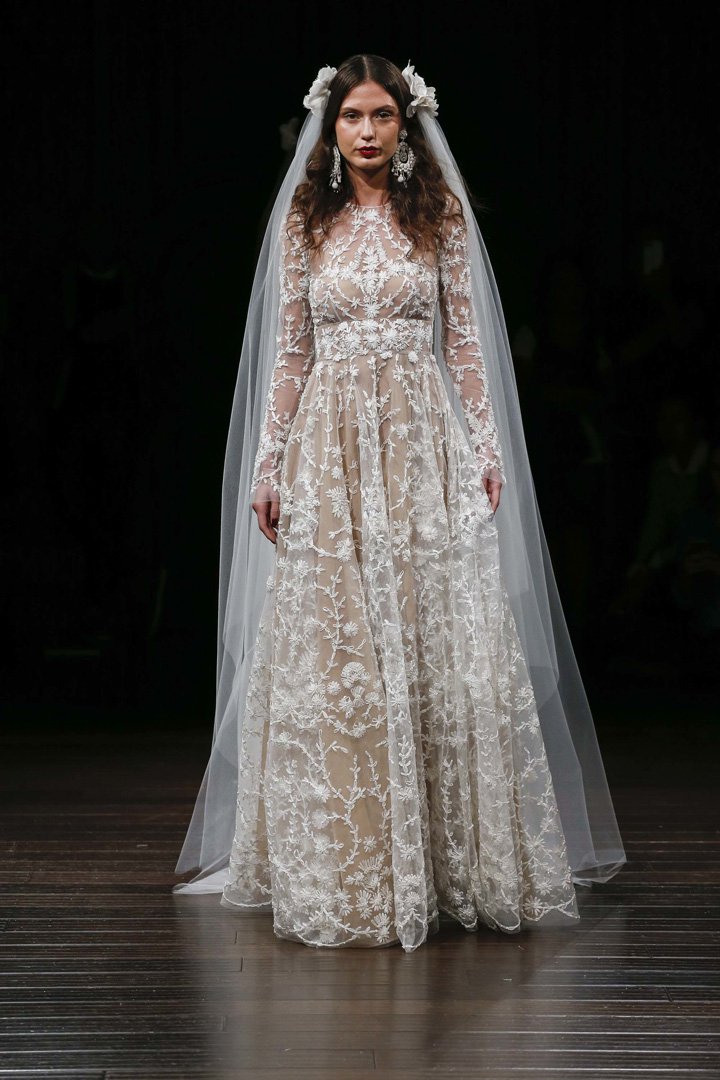 Naeem Khan（纳伊·姆汗）2024秋冬婚纱礼服系列