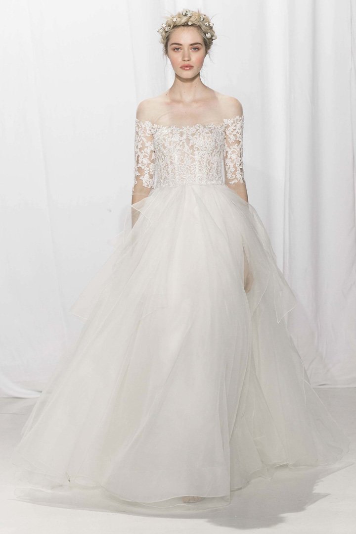 Reem Acra（雷姆·阿克拉）2024纽约婚纱周婚纱秀