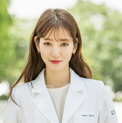 深扒《doctors》朴信惠发型与发色 空气刘海造型霸占头条