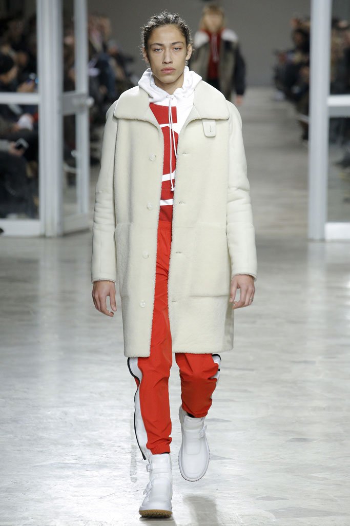 Tim Coppens（蒂姆·科庞）2024佛罗伦萨Pitti Uomo男装秀