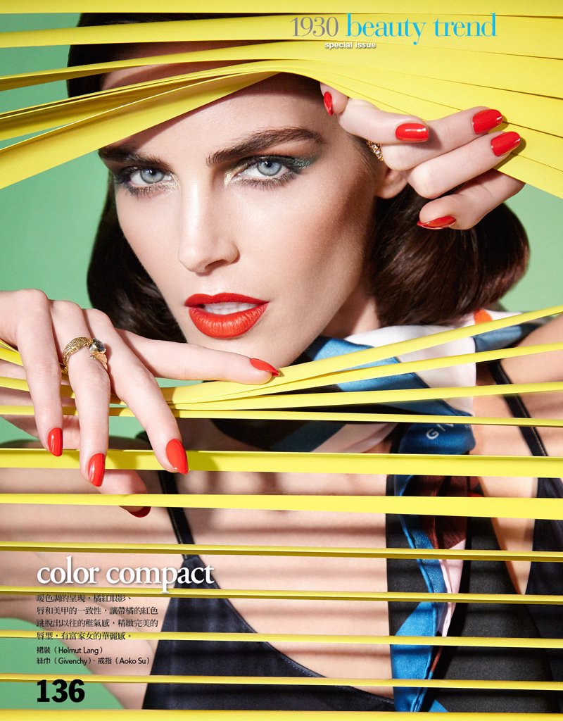 超模Hilary Rhoda 演绎《Vogue》时尚杂志大片