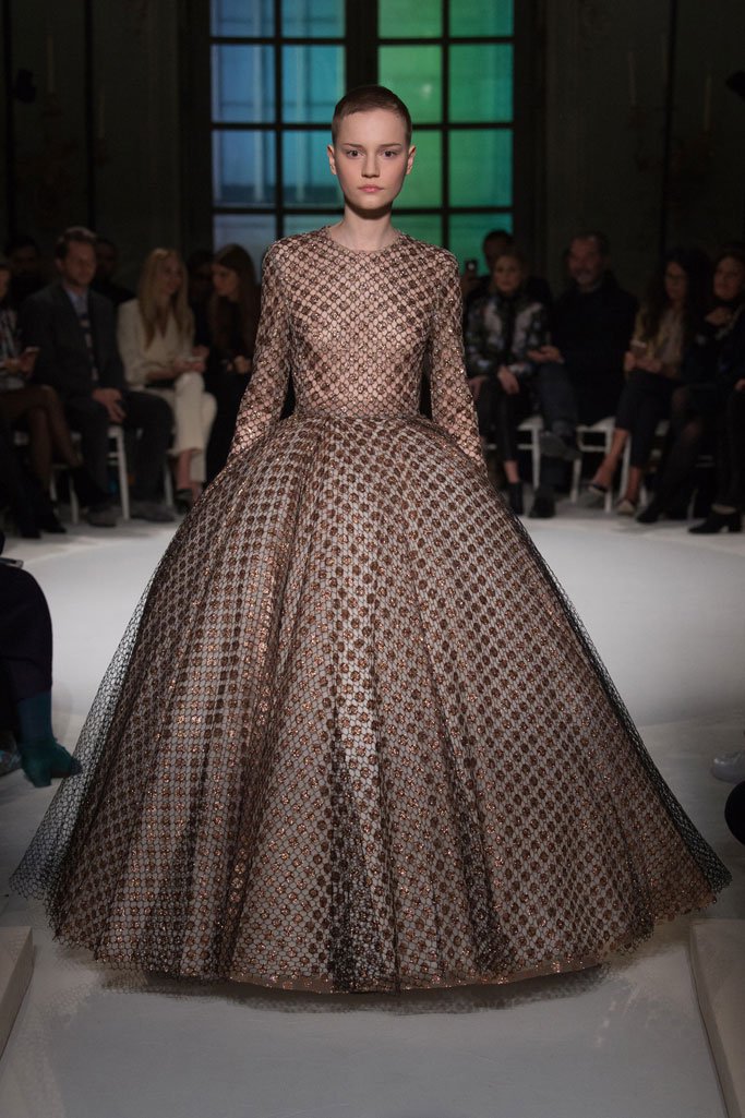 Giambattista Valli 2024巴黎时装周春夏时装秀