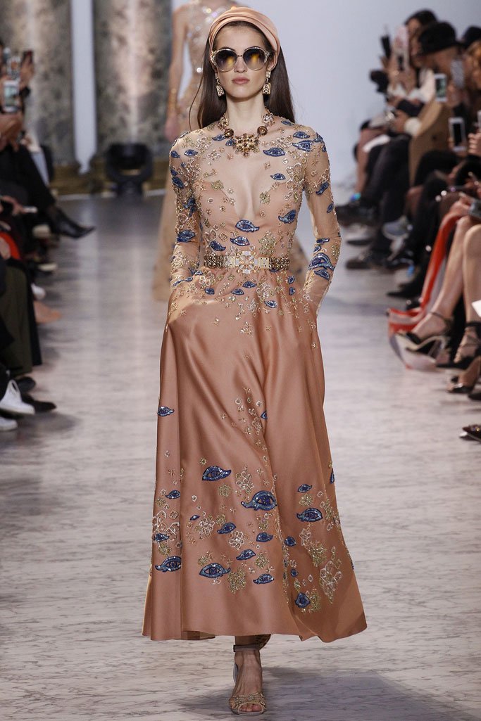 Elie Saab（艾利·萨博）2024巴黎时装周春夏时装秀