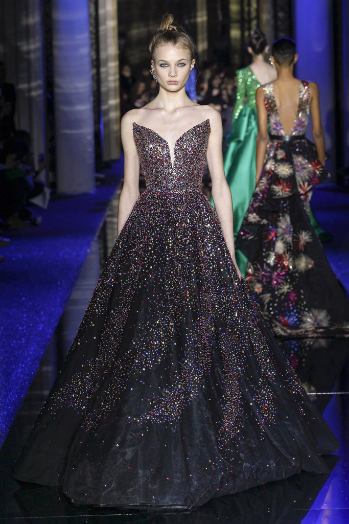 Zuhair Murad（祖海·慕拉）2024巴黎时装周春夏高级定制时装秀