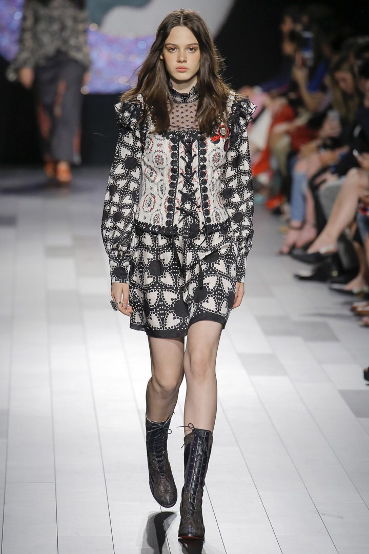 Anna Sui（安娜苏）2024纽约时装周时装秀