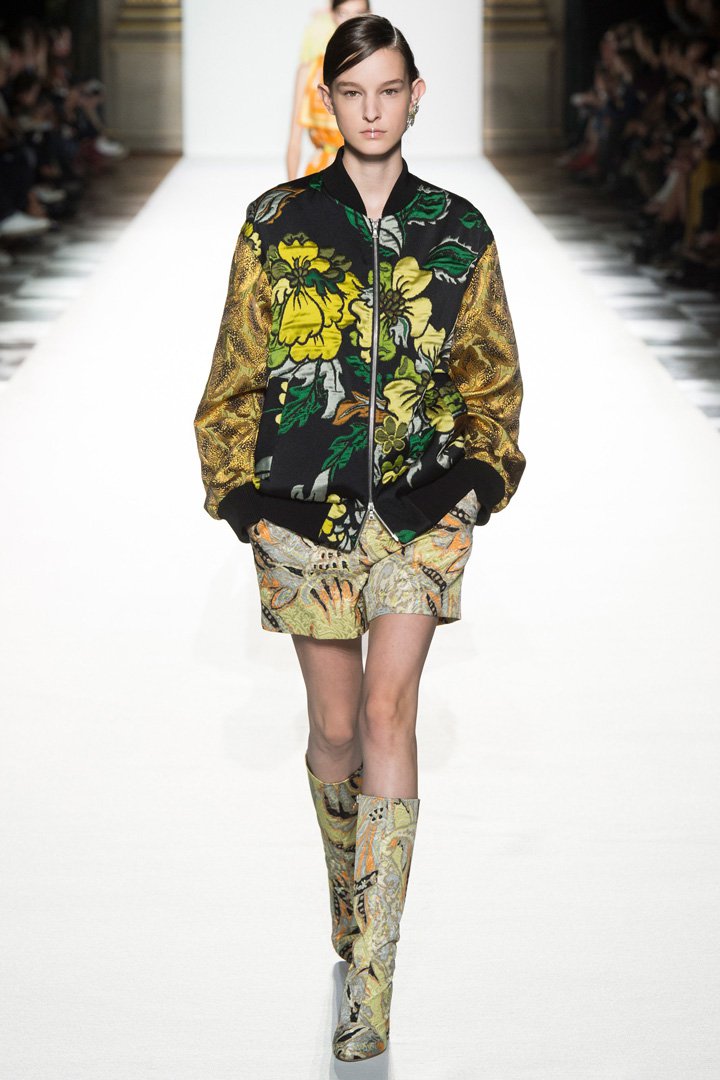 Dries Van Noten 2024巴黎时装周时装秀