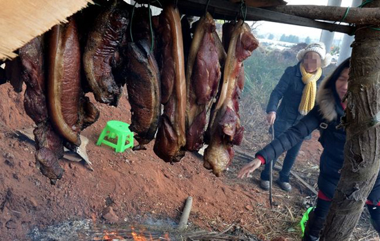 腊肉和熏肉的区别 腊肉熏肉咸肉一样吗