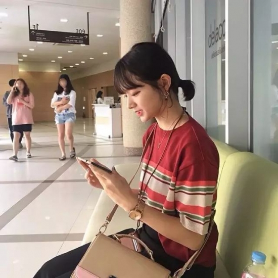 职场女生应该弄什么样的发型 让你美丽又知性