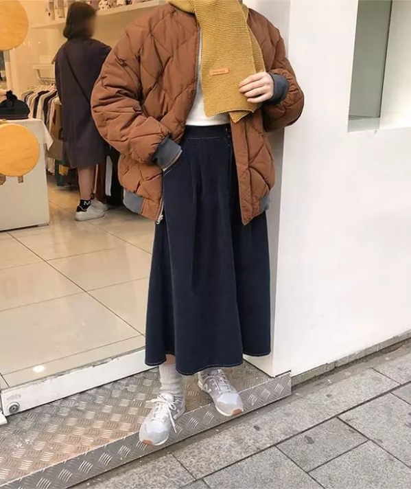 棉服如何搭配 必选今年大火的焦糖色棉服