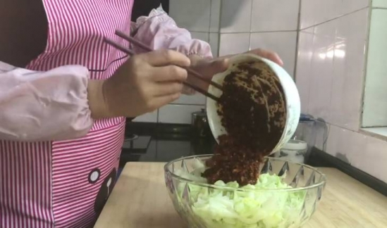 泡菜的家常腌制方法 白菜新吃法比大鱼大肉还有味道