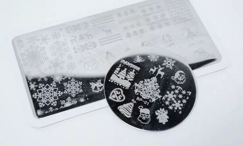 手绘雪人美甲画法详解 冬季可爱手绘雪人美甲教程