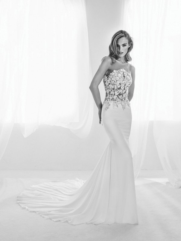 Atelier Pronovias 2024品牌婚纱礼服系列大片