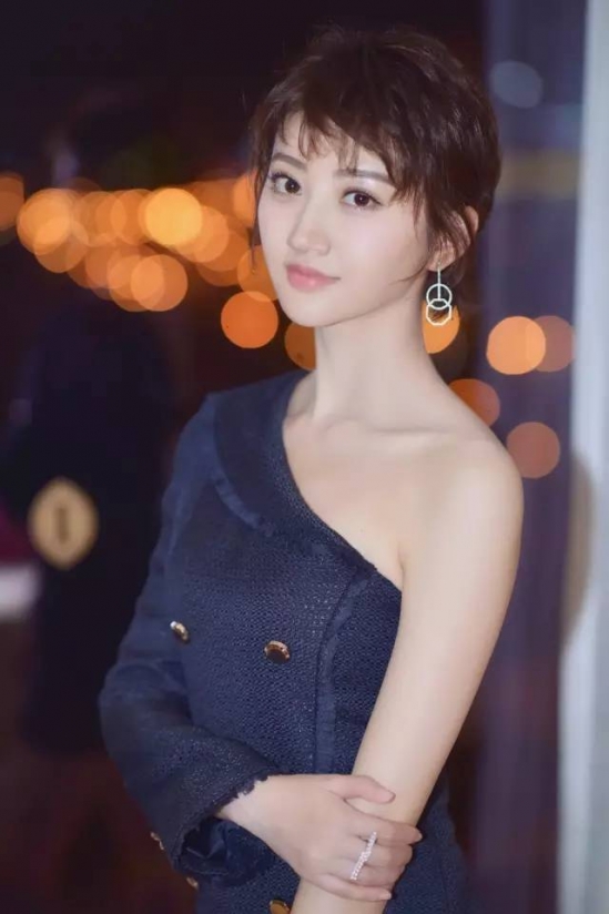 明星短发造型 短发推荐女