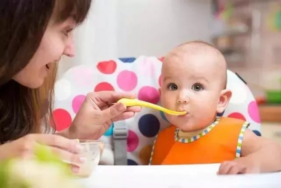 小孩子喜欢尿床怎么办