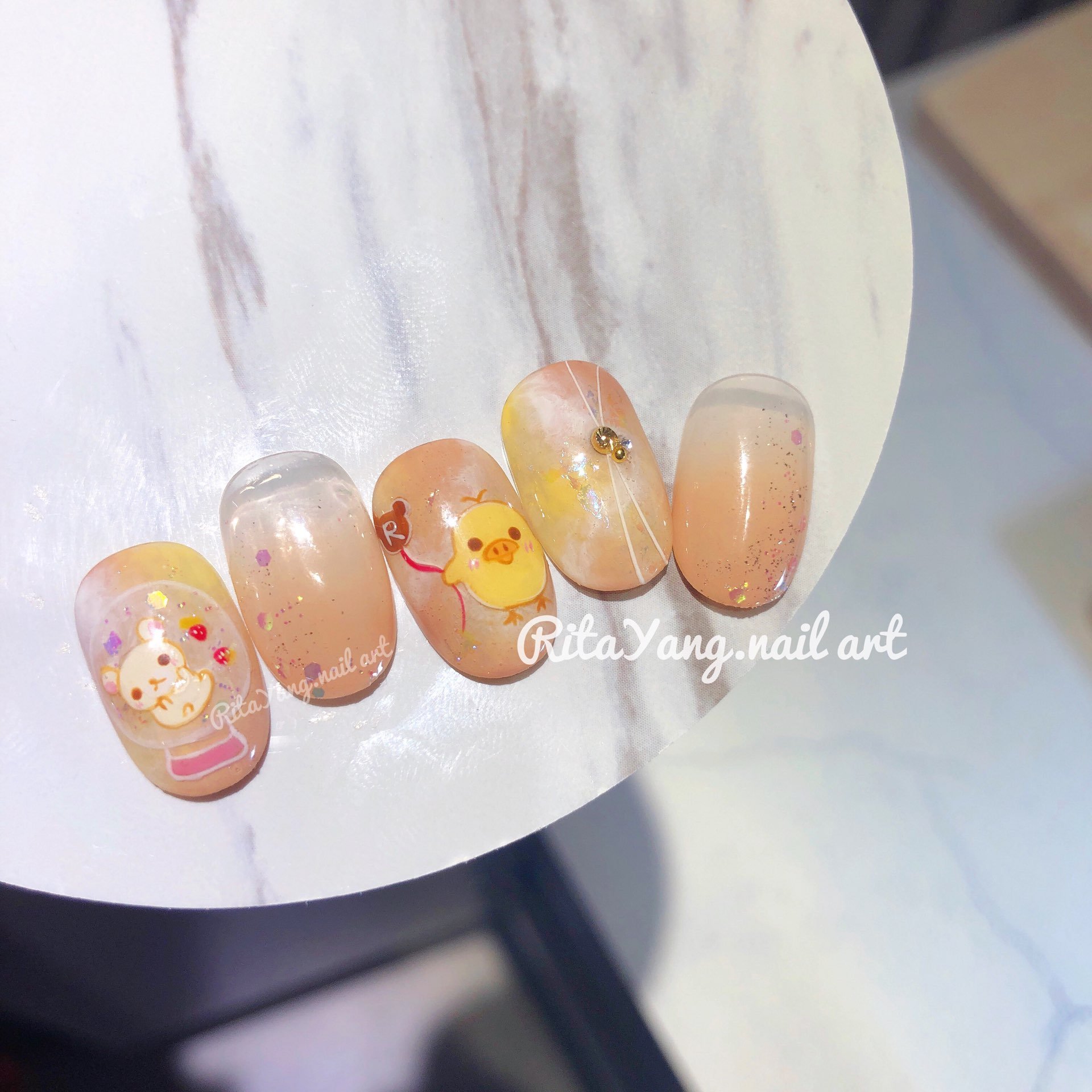 圆形春天卡通橙色黄色手绘可爱研习社❤️Ritayang·nail design
——————————
原創設計款